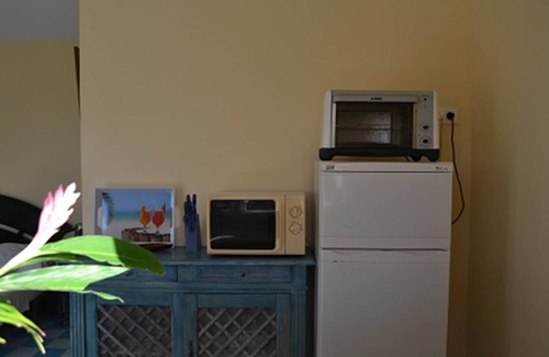 Bas Vent Apartment | AZUR Bungalow: independent accommodation for 2 people with sea view and private jacuzzi