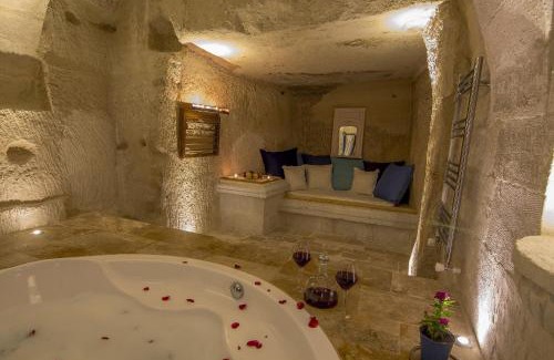 Cavusin Hotel | Azure Cave Suites - Cappadocia
