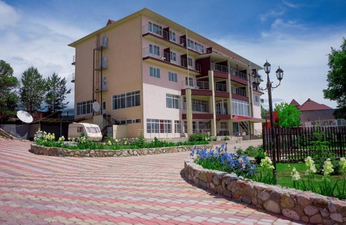 Cholpon-Ata Hotel | Azure Sport Resort