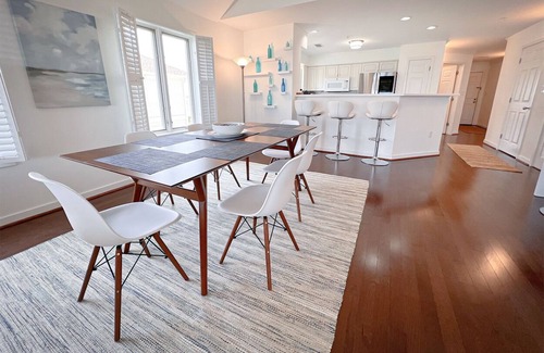 Shell Island Condo | Azure Waves- Oceanfront 4br condo w/2 pools, tennis court, and ocean views