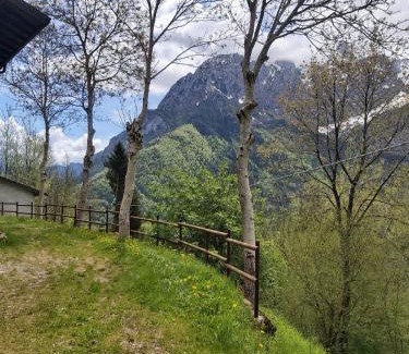 Azzone House | Azzone Cascina nel verde