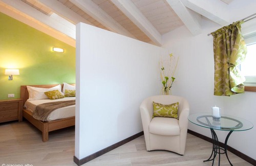 Annone di Brianza Bed & Breakfast | B&B Armonie del Lago