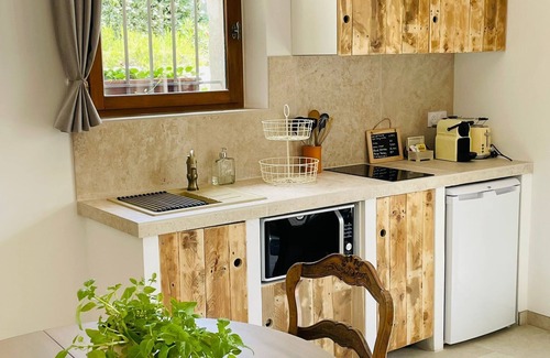 Le Castellet Bed & Breakfast | B&B Au Temps pour Vous, in the middle of the vineyards of Bandol