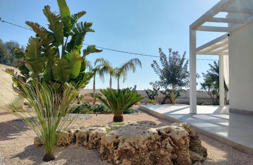 Torre Ovo Bed & Breakfast | B&B Bianco Mediterraneo