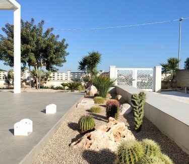 Torre Ovo Bed & Breakfast | B&B Bianco Mediterraneo
