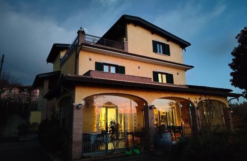Palestrina Apartment | B&B Camera delle Camelie