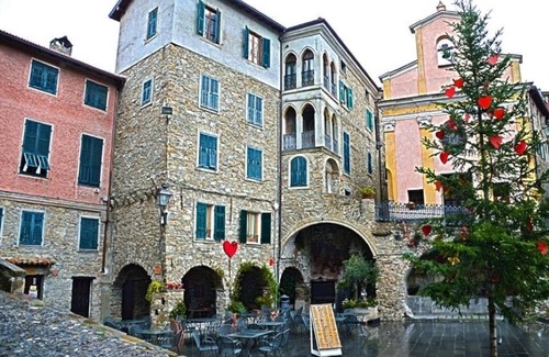Apricale House | B&B Da Marta: Quadruple Room