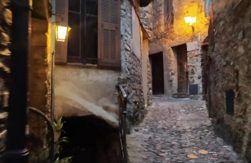Apricale House | B&B Da Marta: Quadruple Room
