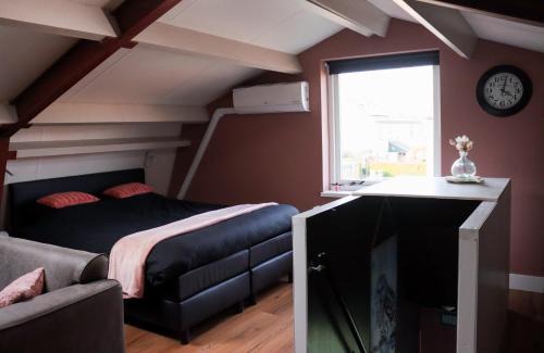 Schoonrewoerd Bed & Breakfast | B&B De Kalverschuur