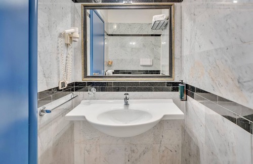 San Paolo d'Argon Hotel | B&B HOTEL Bergamo Executive