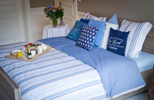 Wijk van de Squares Bed & Breakfast | B&B Le Seize