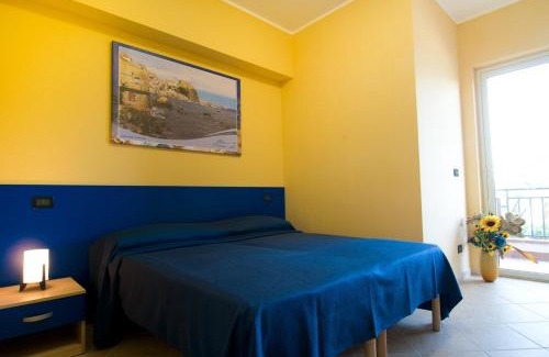 Gallico Marina Bed & Breakfast | B&B Mare Nostrum