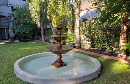 Alkali Flat Apartment | B" Downtown Sacramento Historic F Street Lofts