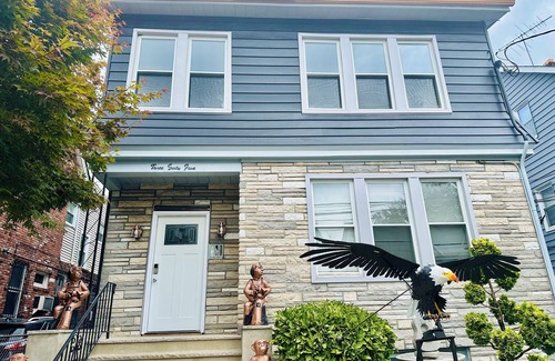 Weequahic Apartment | B&E Luxury Suite 201