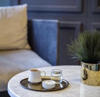 Old Town Hotel | B LOFT HOTEL