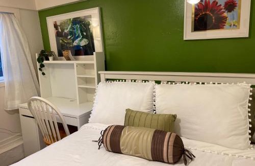Prescott House | B-Love's Guest House