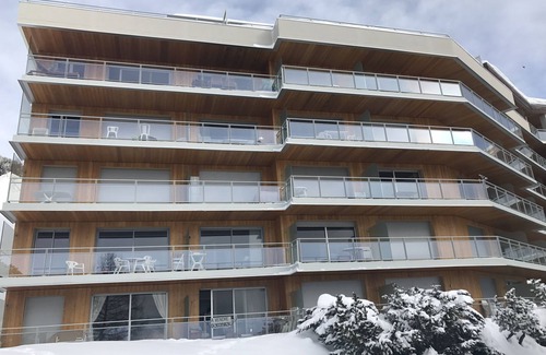 Viel-Alpe Apartment | B2 - LARGE APT GREAT VIEW DIRECTLY ON SLOPES/BEAUTIFUL SKI VIEW AT FOOT