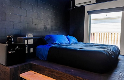 Sparta Bed & Breakfast | b3 Room1: Awareness King Suite