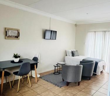 Potchefstroom Apartment | B3 Self-catering accommodation Potch