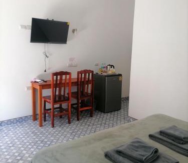 Khuk Khak Beach Apartment | Baan KaemSai