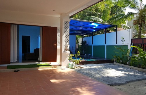 Ratsada House | Baan Samkong pool house