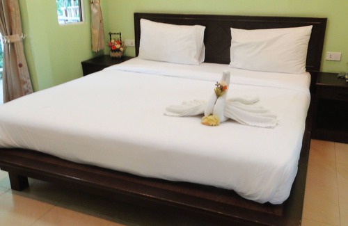 Ron Phibun Hotel | Baan Suan Chong Khao Resort