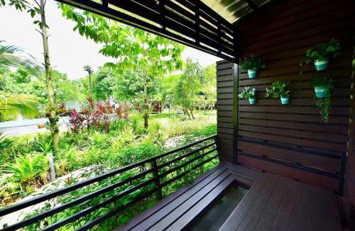 Phra Pradaeng House | BaanSuanklaiKlungBangkrachao บ้านสวนใกล้กรุงบางกะเจ้า