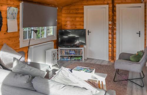 Bronaber House | Babbling Brook Lodge