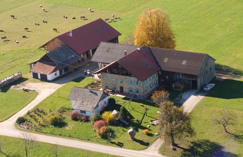 Seeham House | Baby- und Kinderhof Aicherbauer
