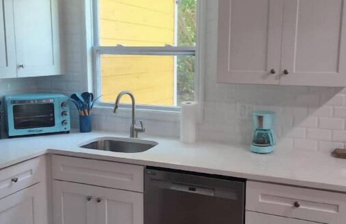 West Cape May Apartment | Bacchus Cottage at WIllow Creek Winery