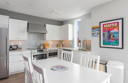 East Queen Anne House | Back to The Future Sweet Suites