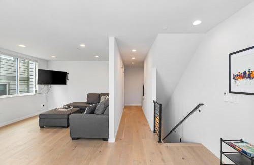 East Queen Anne House | Back to The Future Sweet Suites