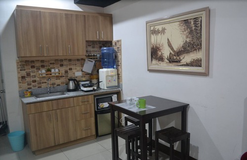 North Reclamation Area Condo | Backpackers Budget Room Near SM City Cebu with Harbor View