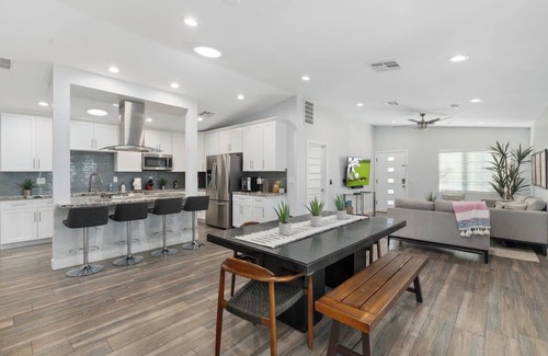 Camelback East Villa | Backyard Oasis - Pool, Basketball, Close to Hiking