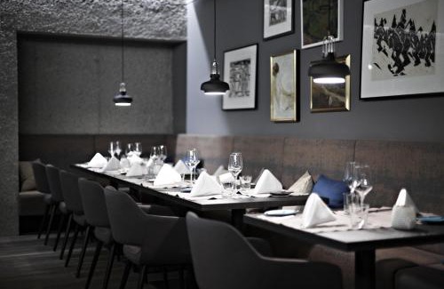 Bad Hall Hotel | Badhaus - Hotel/Restaurant/Café