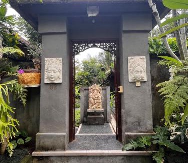 Penestanan Villa | Badra House Bougainvillea