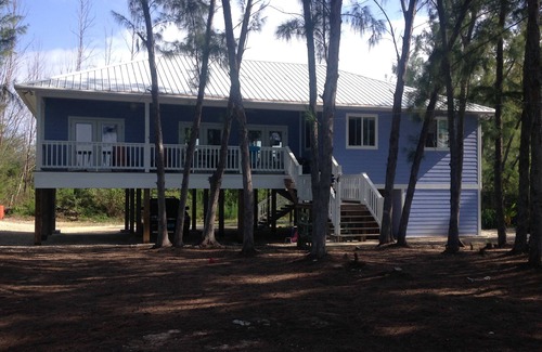 Tarpum Bay House | "Baha Mara" - New Tarpum Bay Beachfront