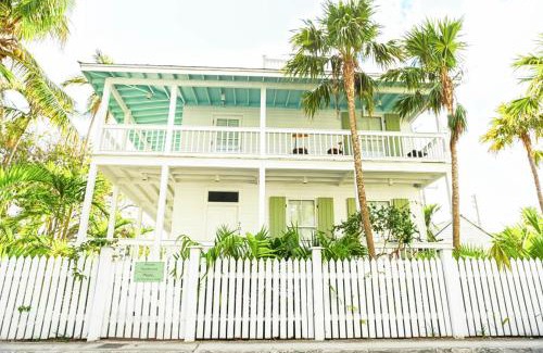 Old Town House | Bahama Gardens - 4 Key West Old Town Vacation Rental Homes - Sleeps 23