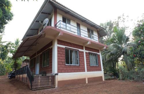 Dapoli Bed & Breakfast | Bahar Deluxe