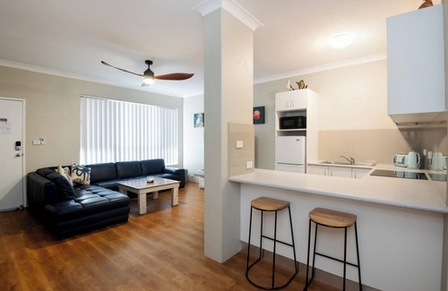 Woolgoolga Apartment | Baharini Bliss