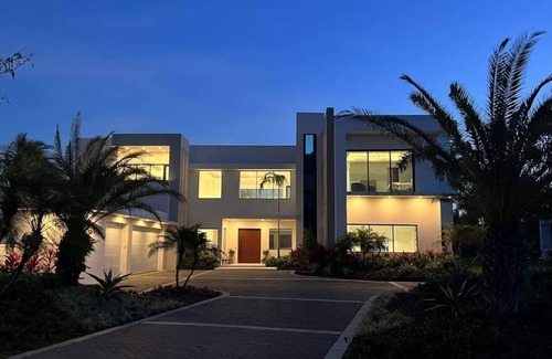 Herreras House | Bahia Beach Mansion- Casa Prestige