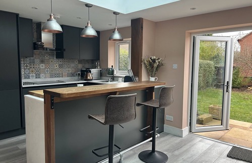Castle Acre House | Bailiff’s Cottage, Circa 1600 cosy, charactful & Pet friendly