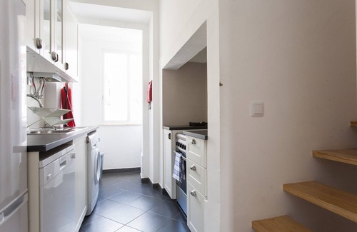 Bairro Alto Apartment | Bairro Alto Duplex with View by Central Hill