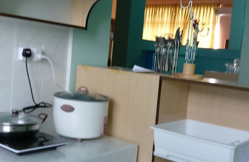 Dhaandhoo House | Baivaru Guesthouse Services