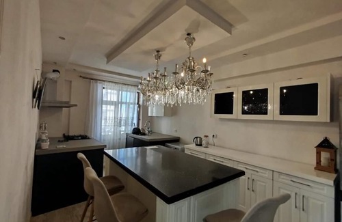 Baku Apartment | Baku Lake view 3 bedrooms apartment