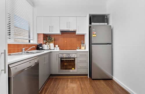 Balaclava Apartment | Balaclava City Hub by Ready Set Stay
