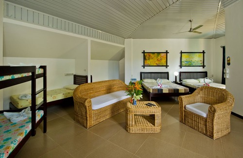 San Pedro Hotel | Balay Tuko Garden Inn