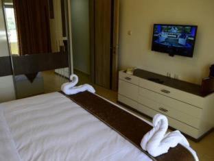 Al Jubeiha Hotel | Balcony Hotel