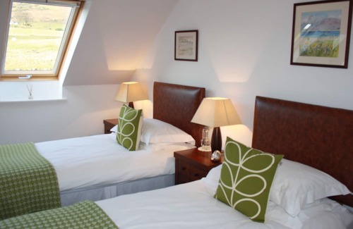 Dollar Bed & Breakfast | Baldiesburn Bed & Breakfast