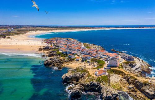 Ferrel House | Baleal Beach Stay